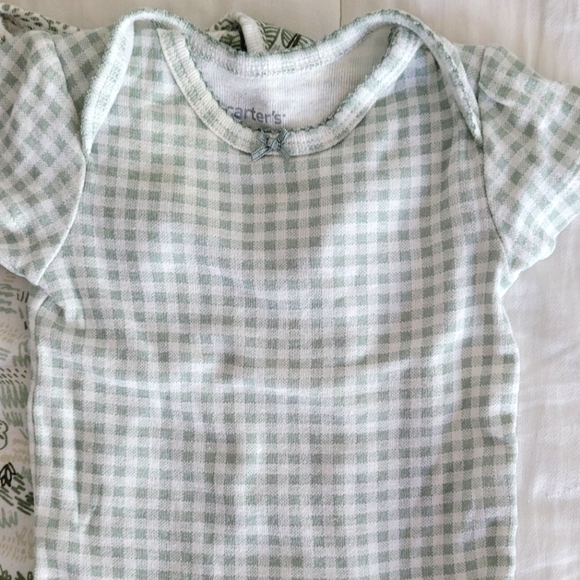 5 Baby Onesies and One Pants - Picture 5 of 7